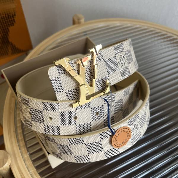 Louis Vuitton 40MM Belt LVB00363